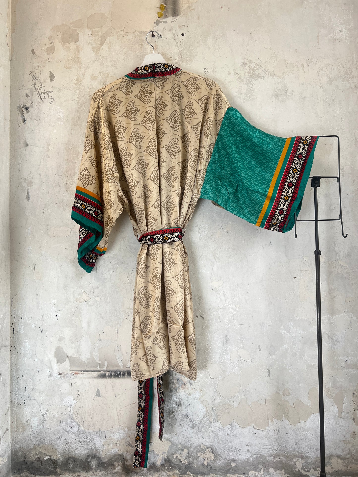 Short Vintage Silk Kimono