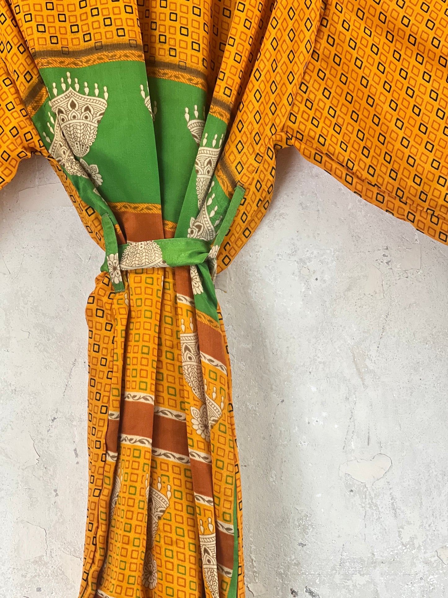 Short Vintage Silk Kimono