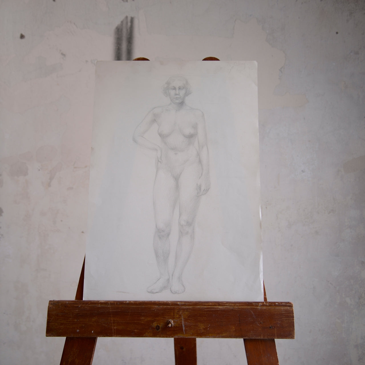 Collection of Femail Life Studies | FREDA H. CLOUGH (English 1915-2008)