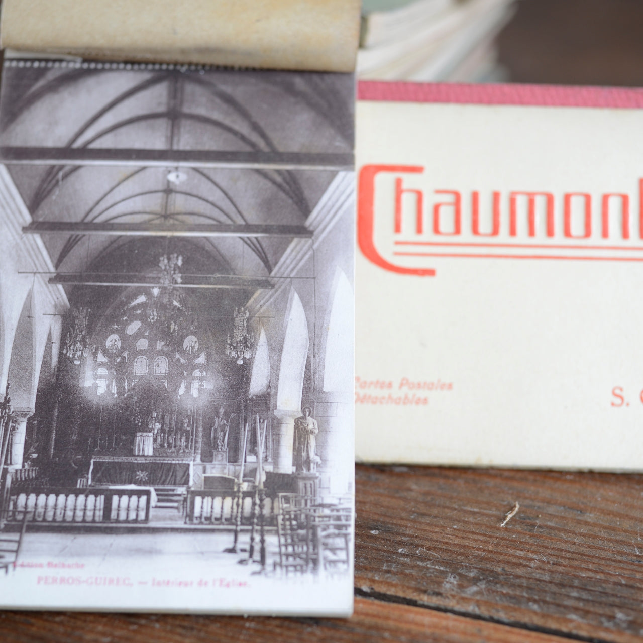 Collection of 17 Vintage Souvenir Postcard Booklets