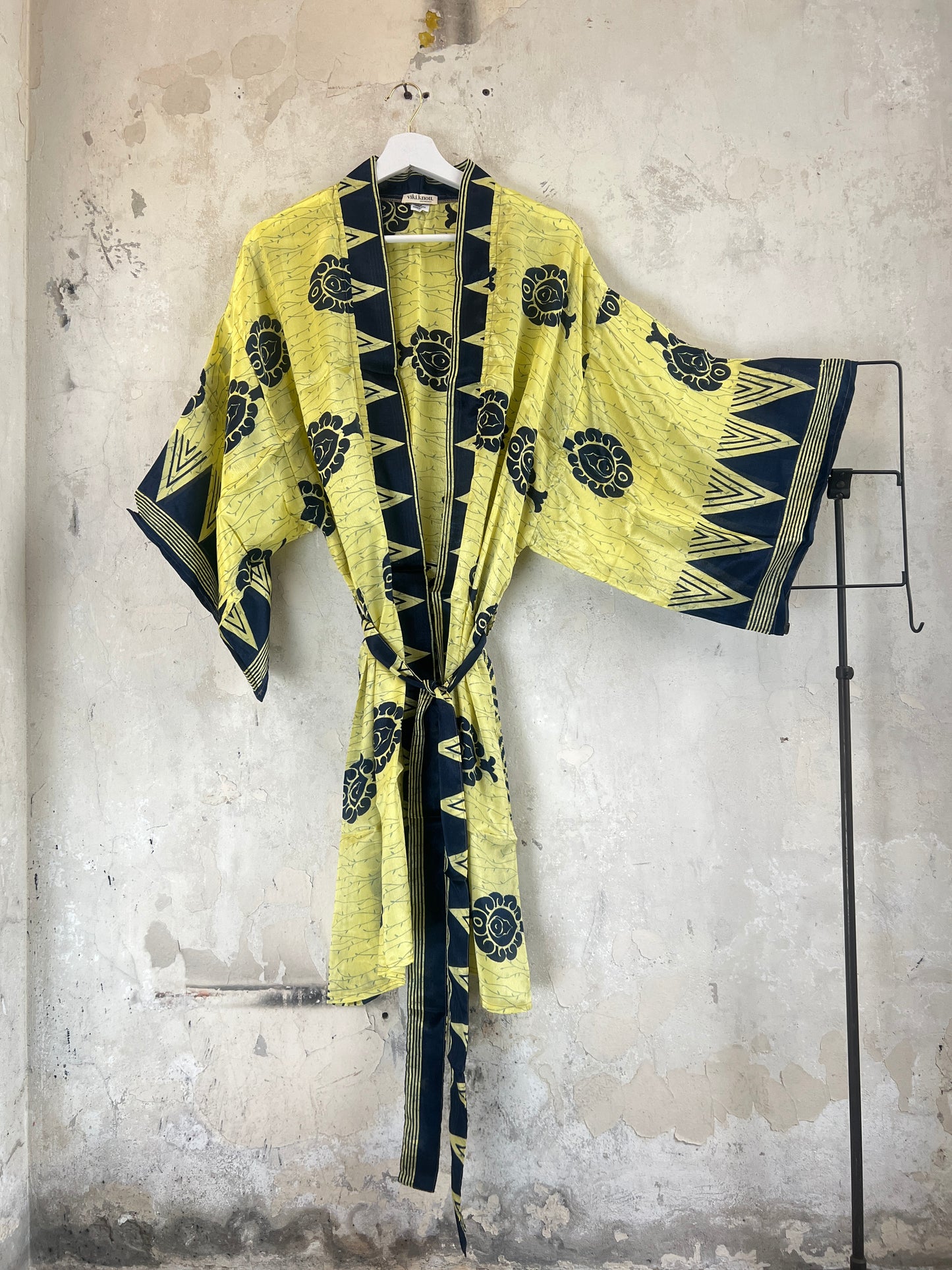 Short Vintage Silk Kimono