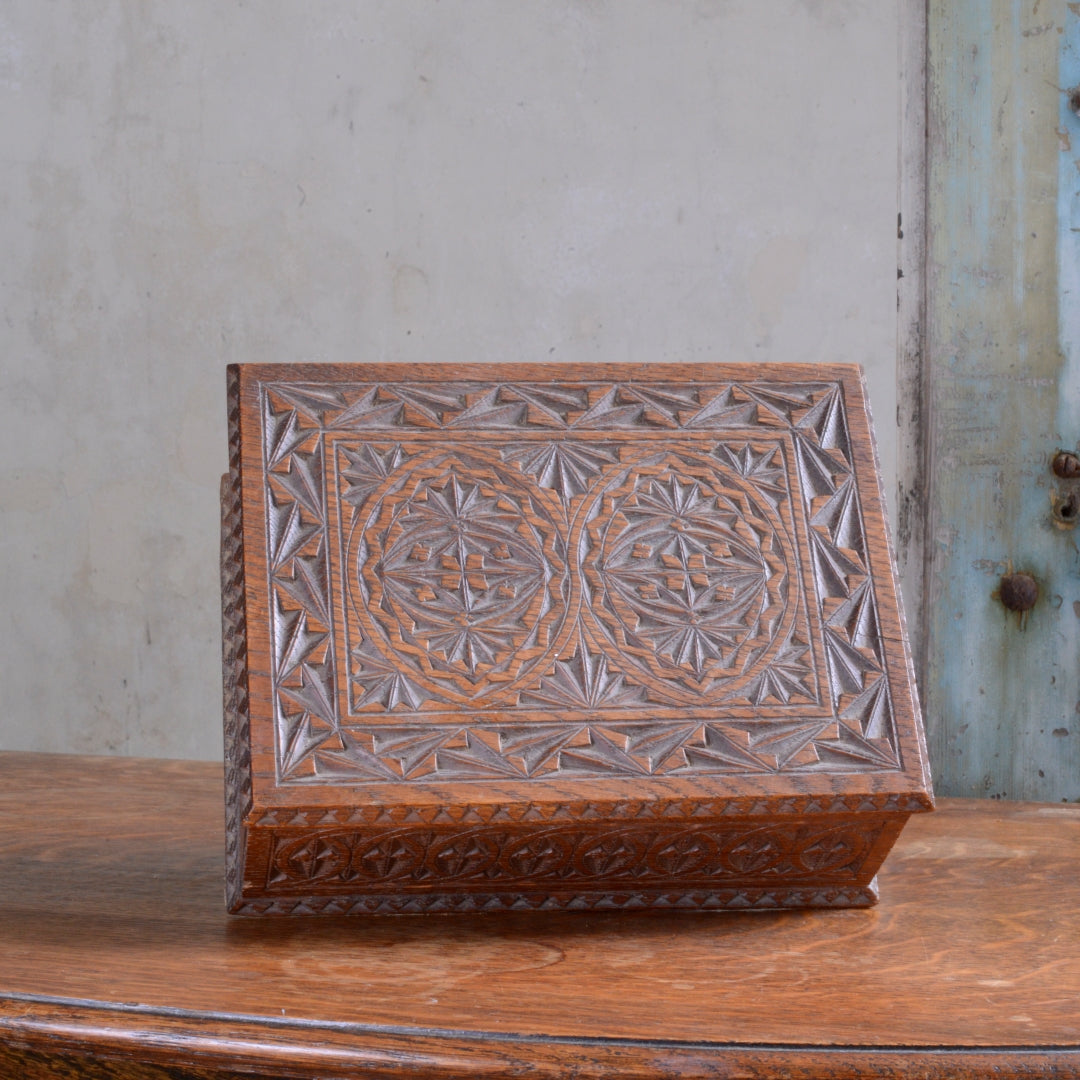 Finely Chip Carved Oak Box - Frisian work, Leather base, 1920’s