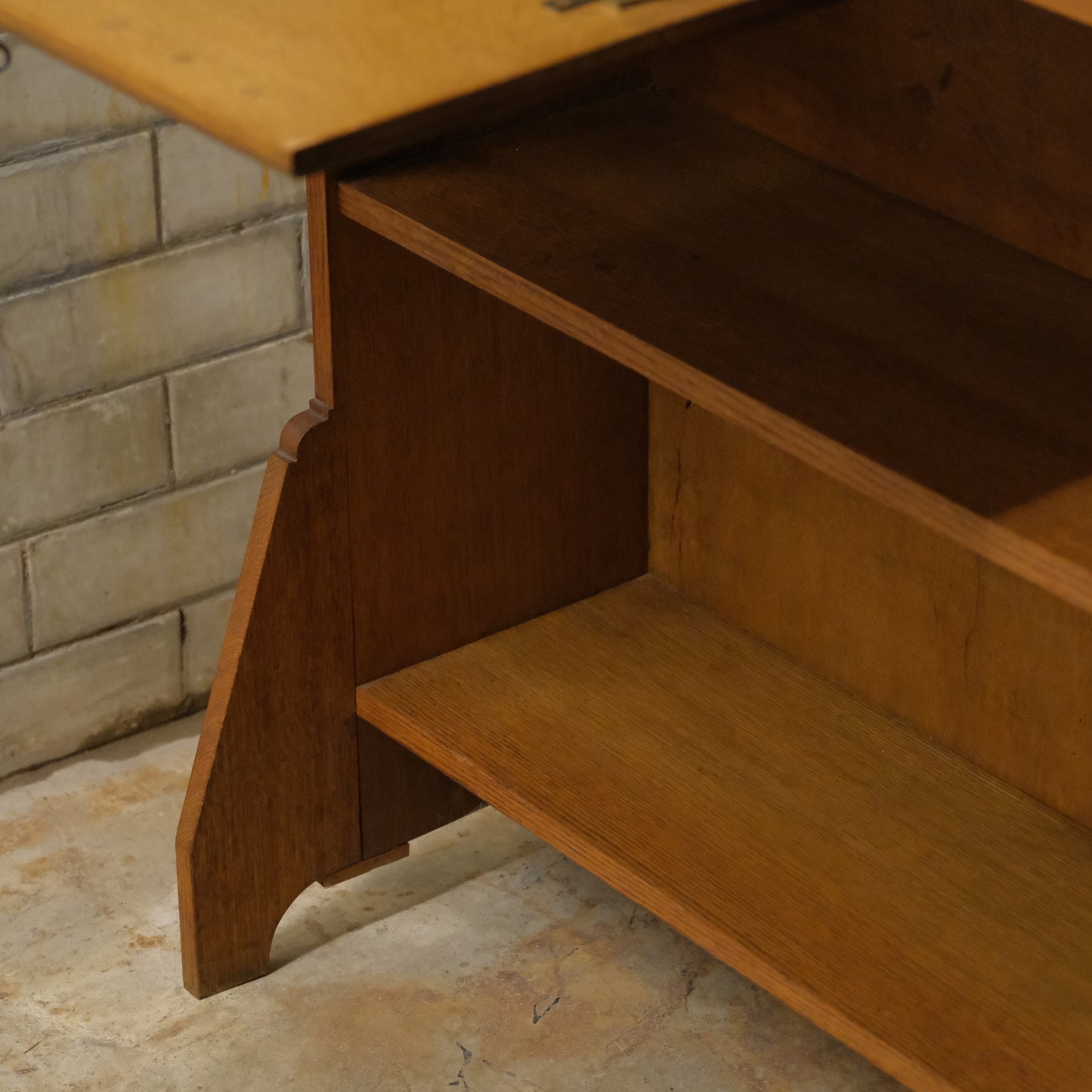 Oak Bureau Bookshelves