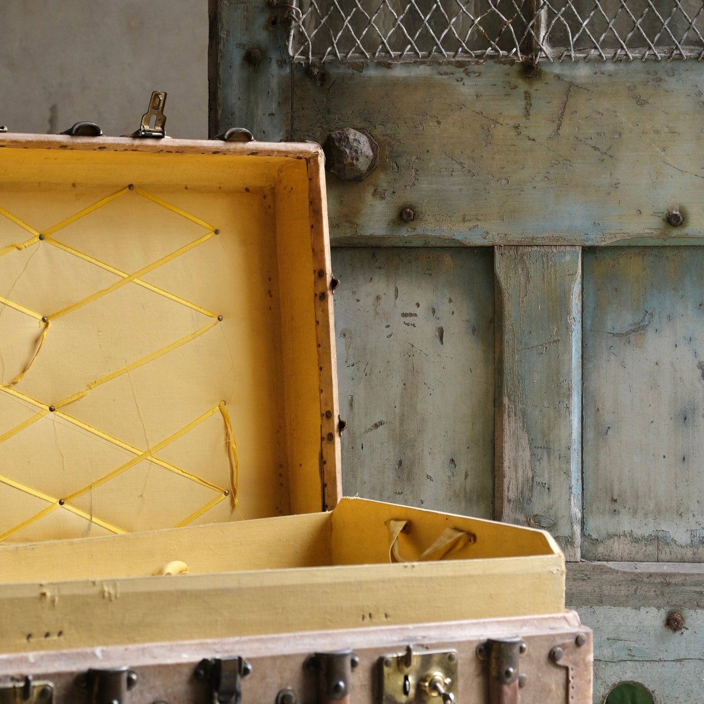 1920’s Vellum Cabin Trunk by luxury French maker Au Depart