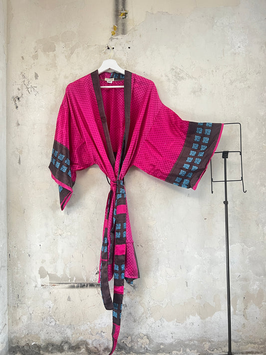 Short Vintage Silk Kimono