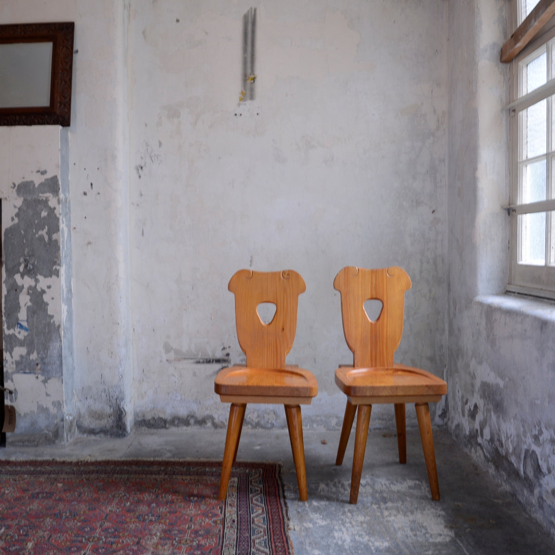 Brutalist Pine 1970’s Bistro Table and Six Chairs by Zydel REDYK B