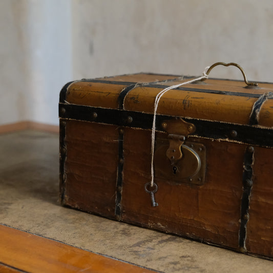 19thC Novelty Travelling Trunk Sewing Jewellery Box