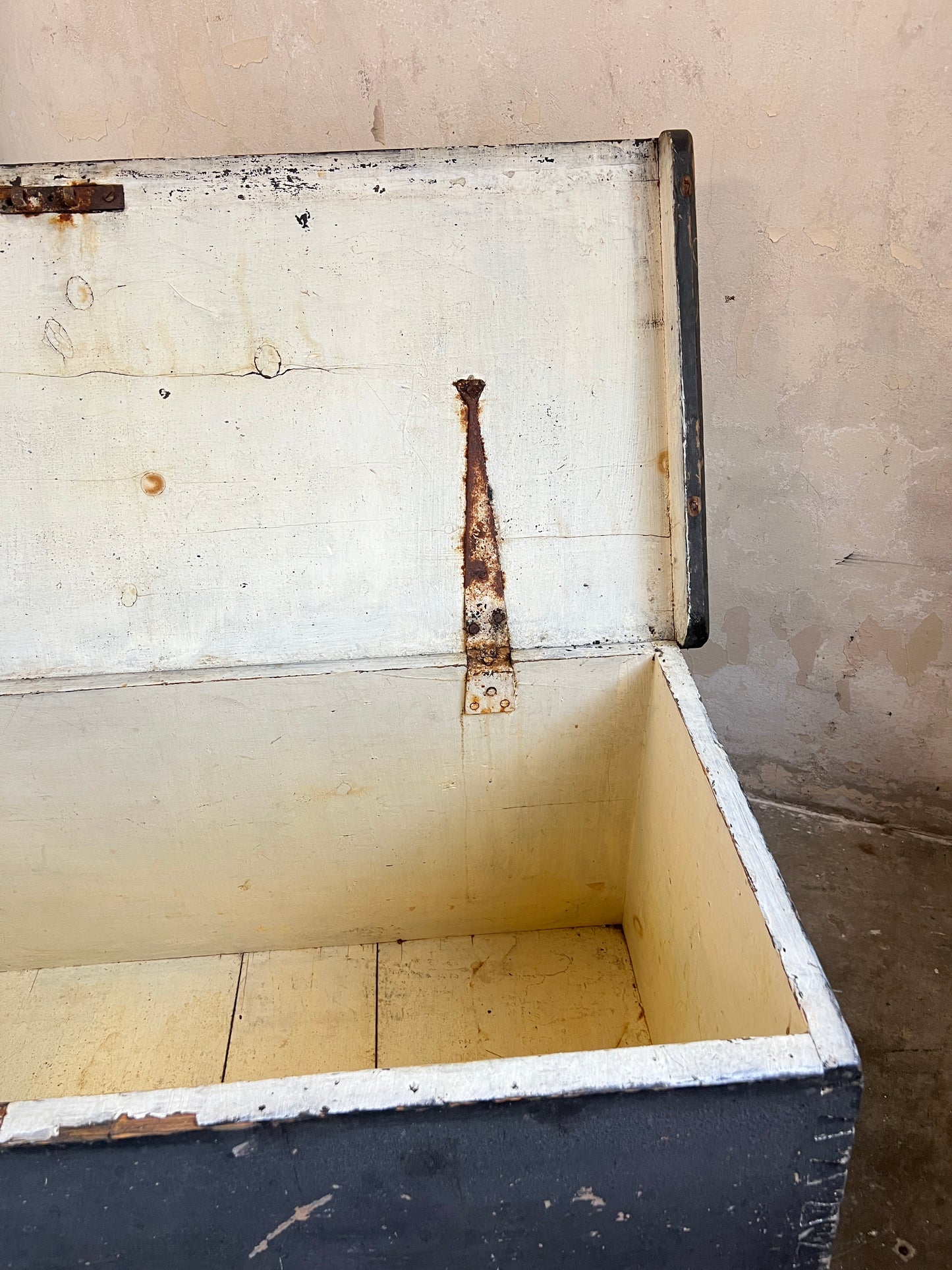 19thC Painted Seaman’s Chest