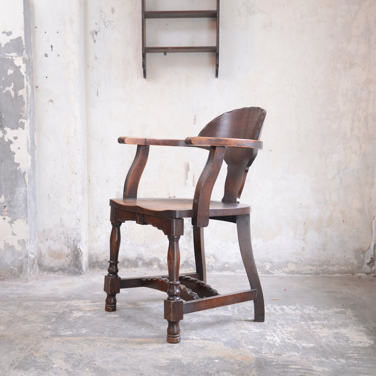 Oak Art Deco Armchair with Pie Crust Edging