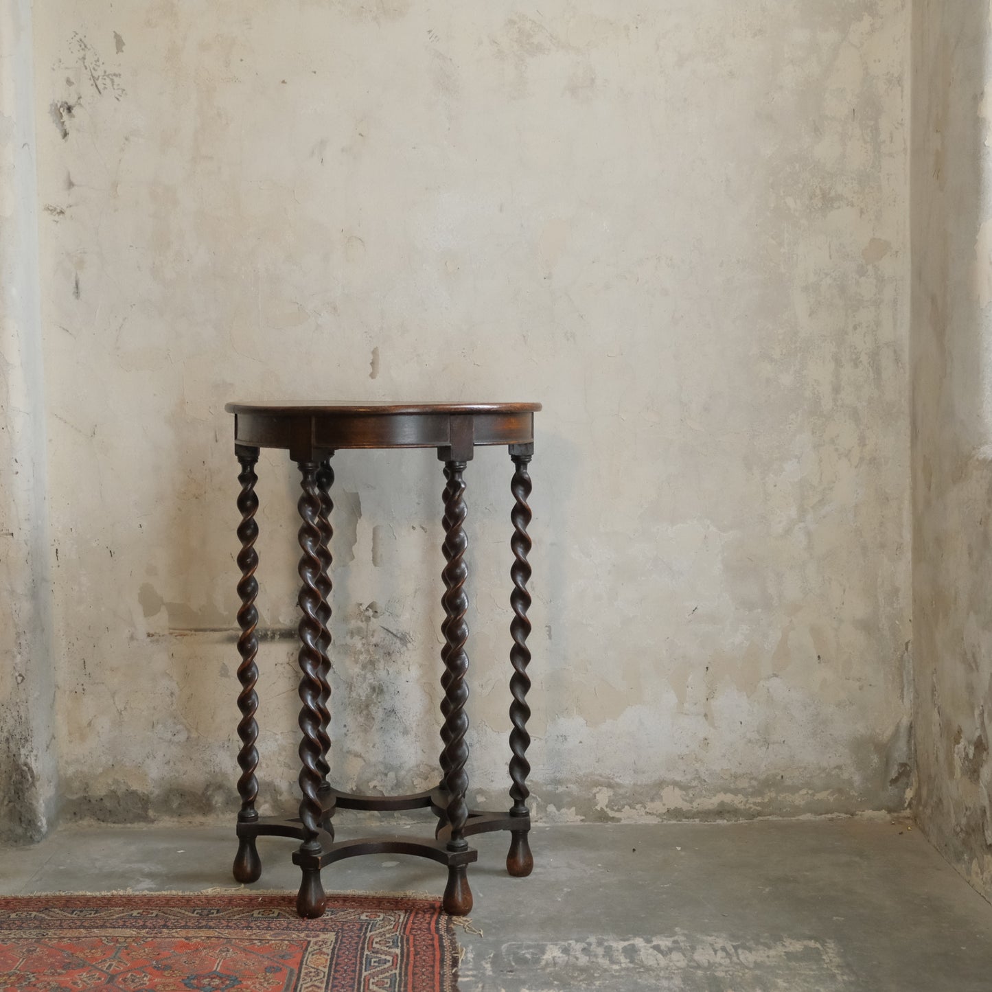 Barley Twist Lamp Table