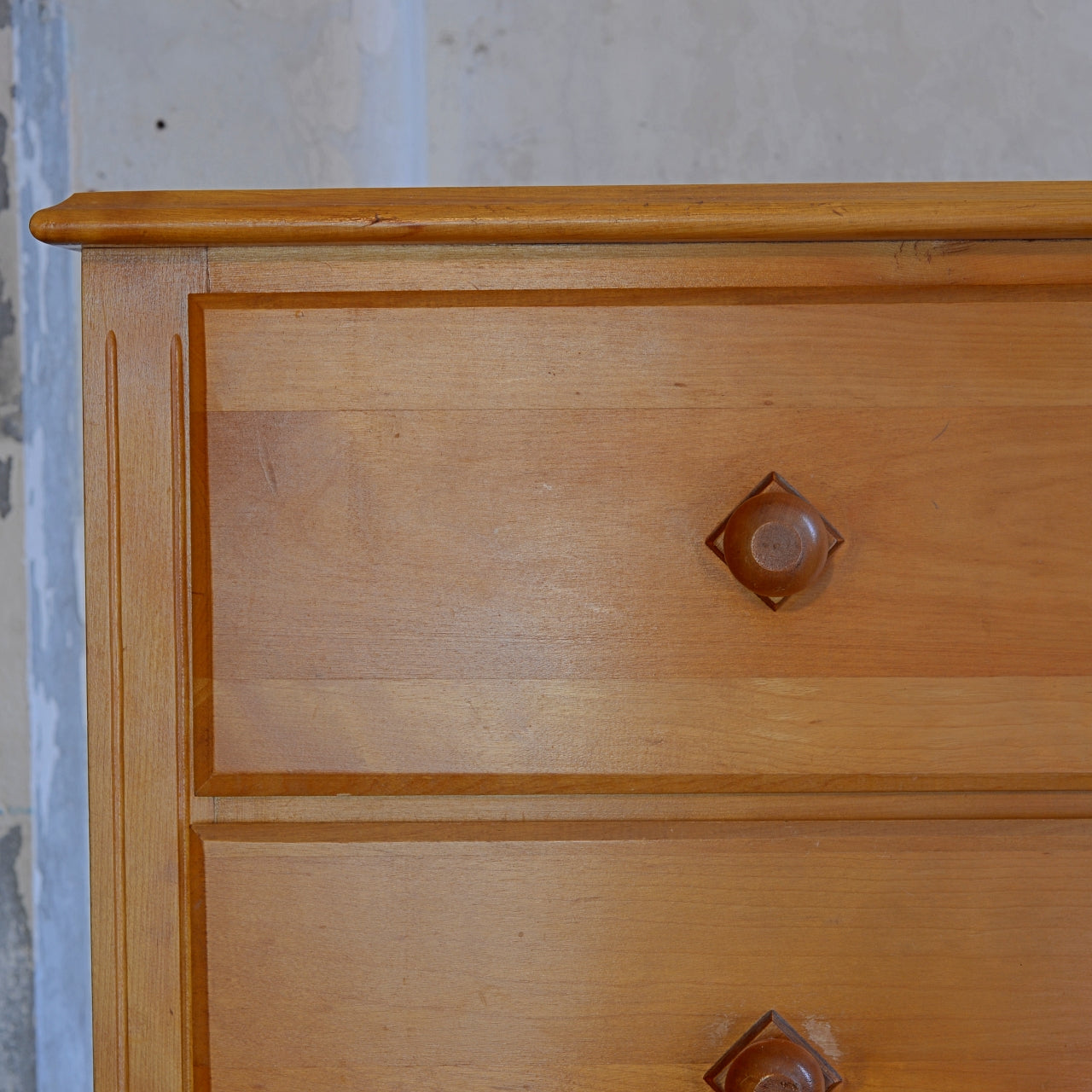 Mid Century Chest of Drawers - Topper Furniture