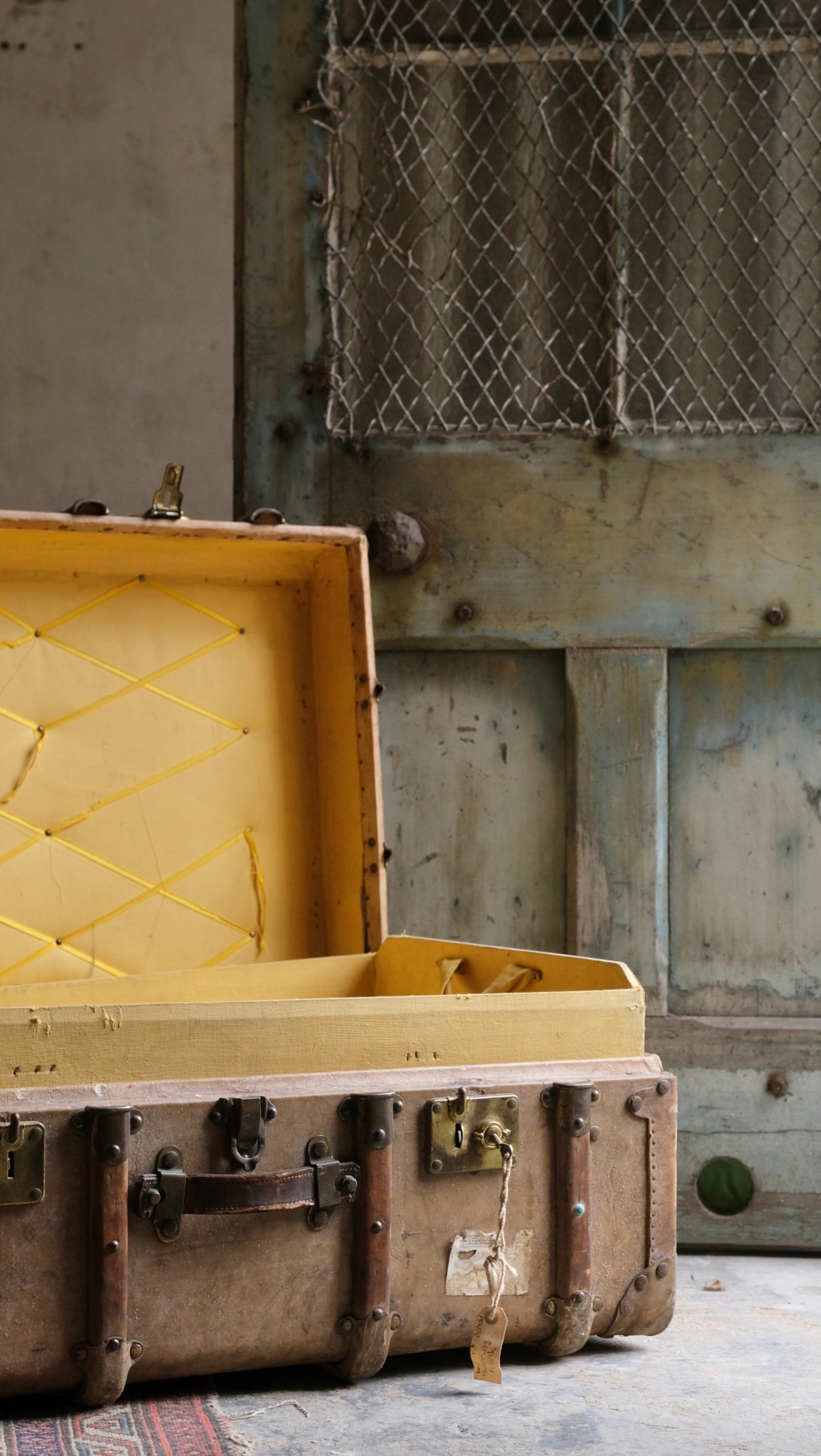 1920’s Vellum Cabin Trunk by luxury French maker Au Depart