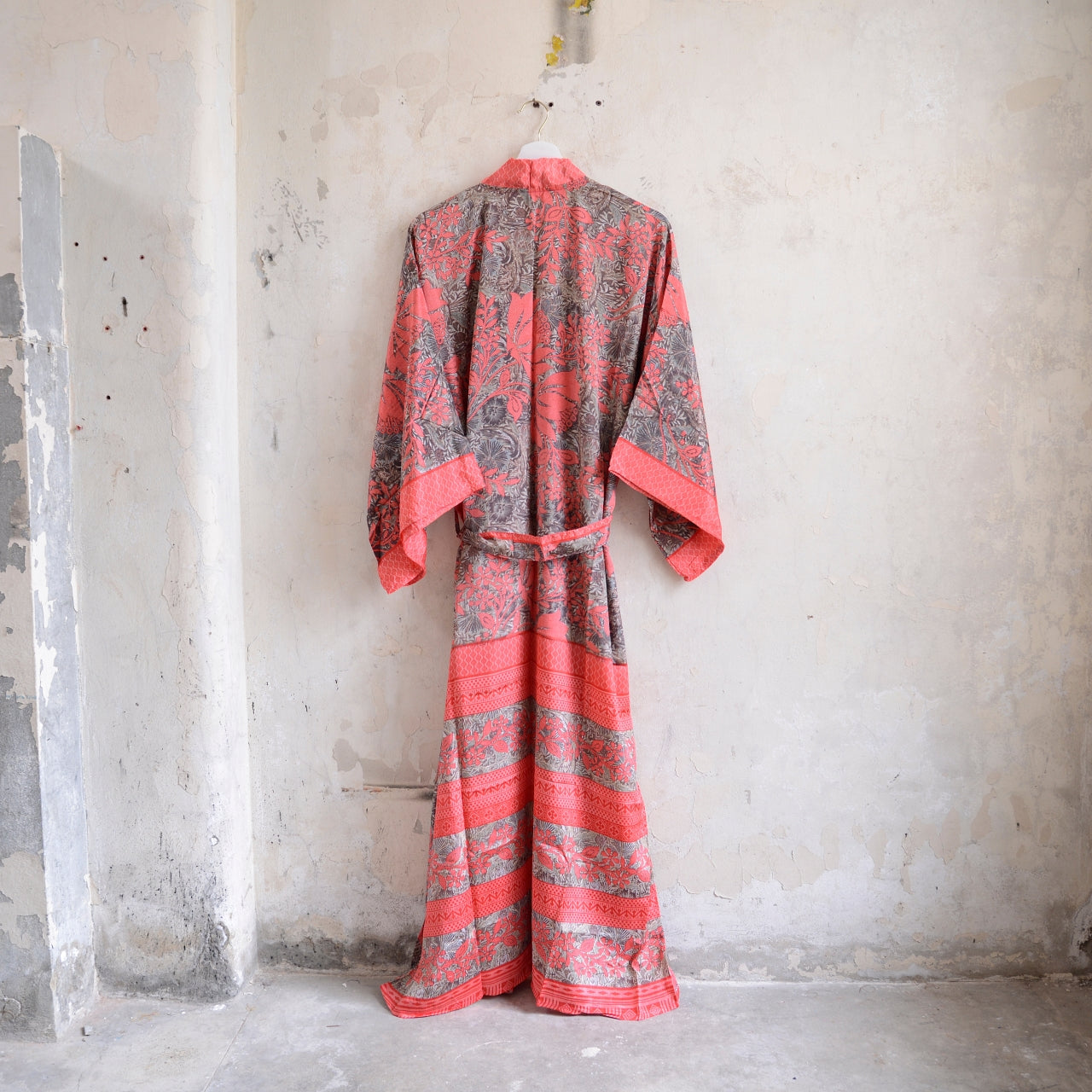 Long Vintage Silk Kimono