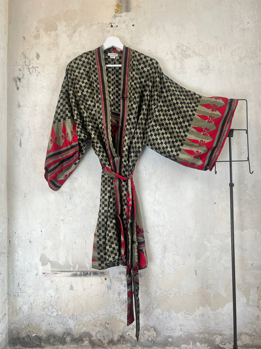 Short Vintage Silk Kimono