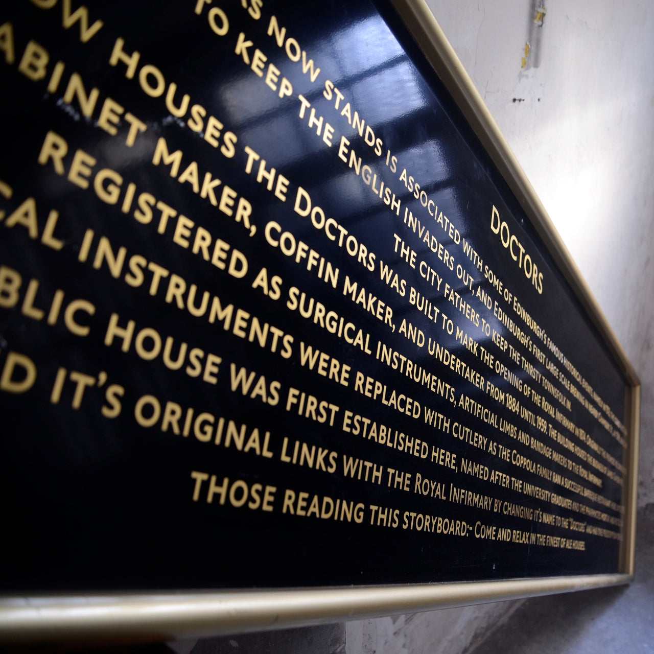 Original Pub Sign | Information Panel - Doctors, Edinburgh