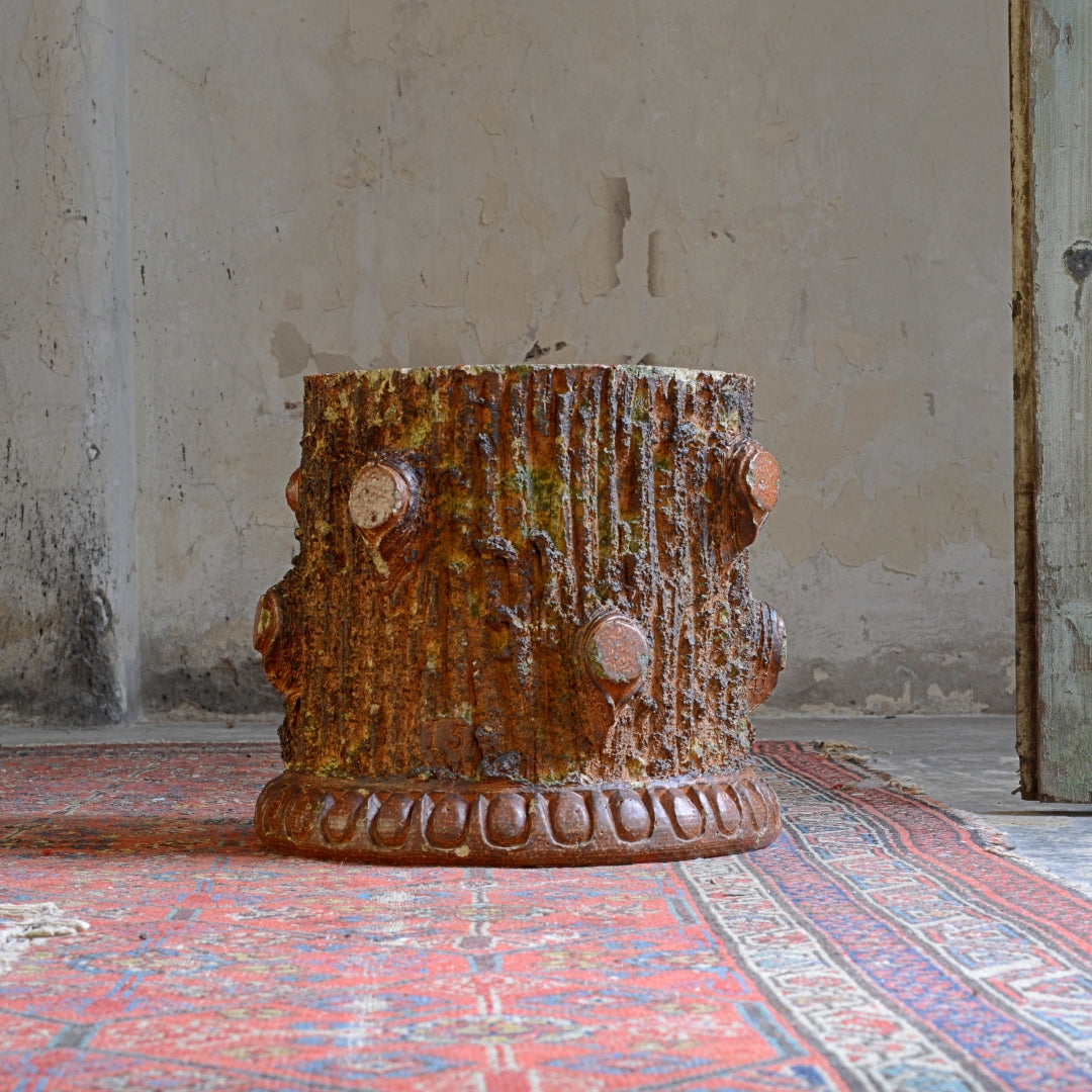 Faux Bois Simulated Bark & Trunk Planter