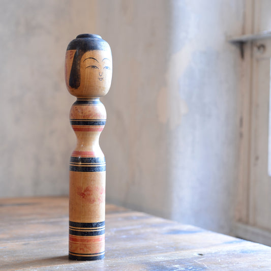 Traditional Japanese Folk Art Kokeshi Doll - 2