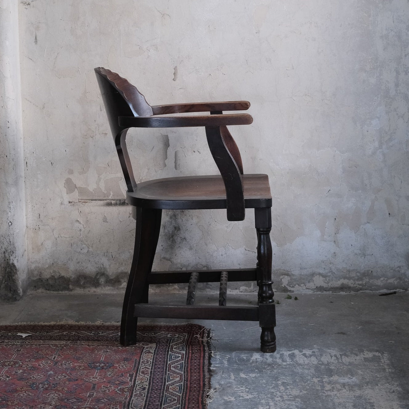 Oak Art Deco Armchair with Pie Crust Edging