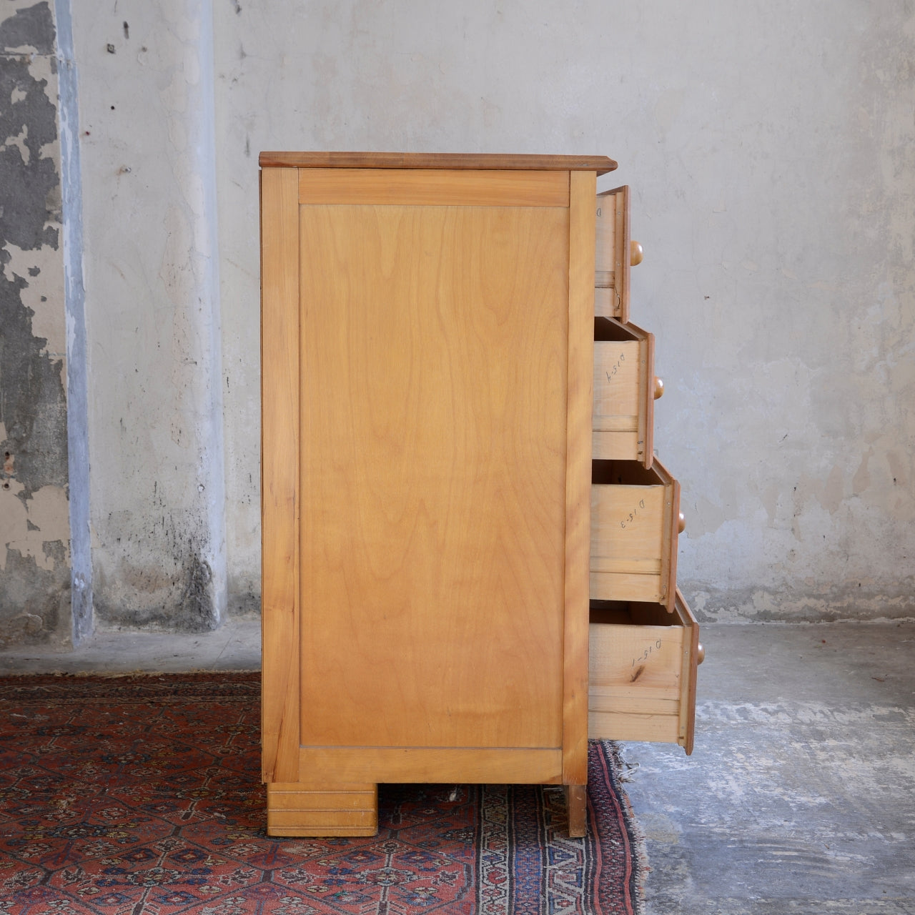 Mid Century Chest of Drawers - Topper Furniture