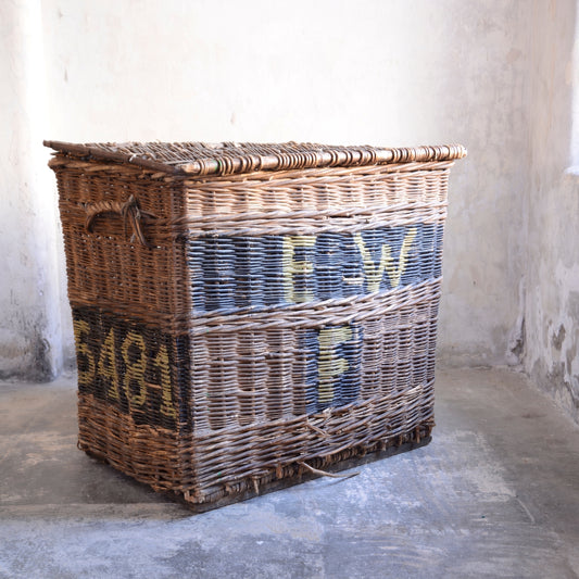 19th C Edwin Woodhouse & Co Lidded Mill Basket