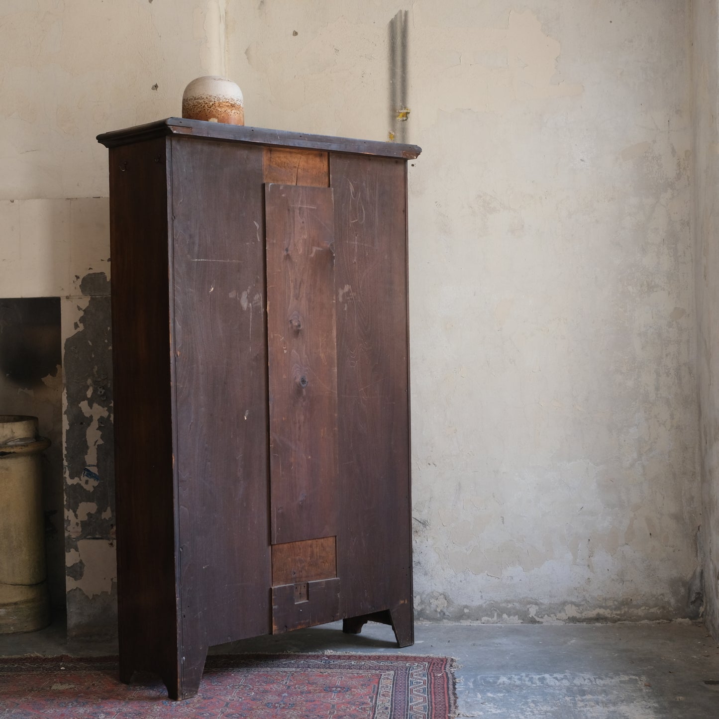 Mahogany bookcase