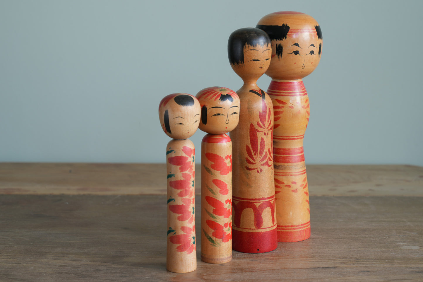 Set of 4 Traditional Japanese Folk Art Kokeshi Dolls 097