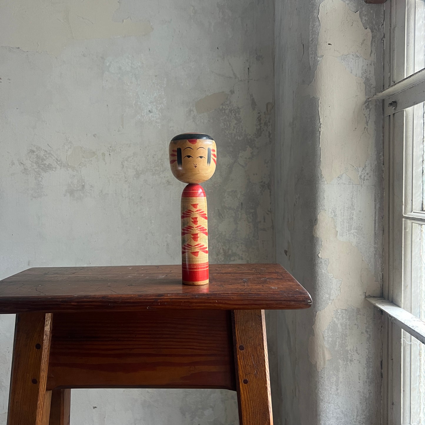 Traditional Japanese Folk Art Kokeshi Doll - Floral & Rings